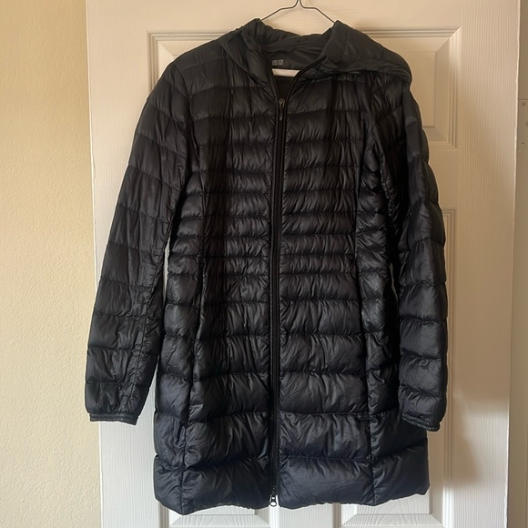 UNIQLO Black Packable Puffer Long Jacket, Size xs small, lightweight - Picture 1 of 5